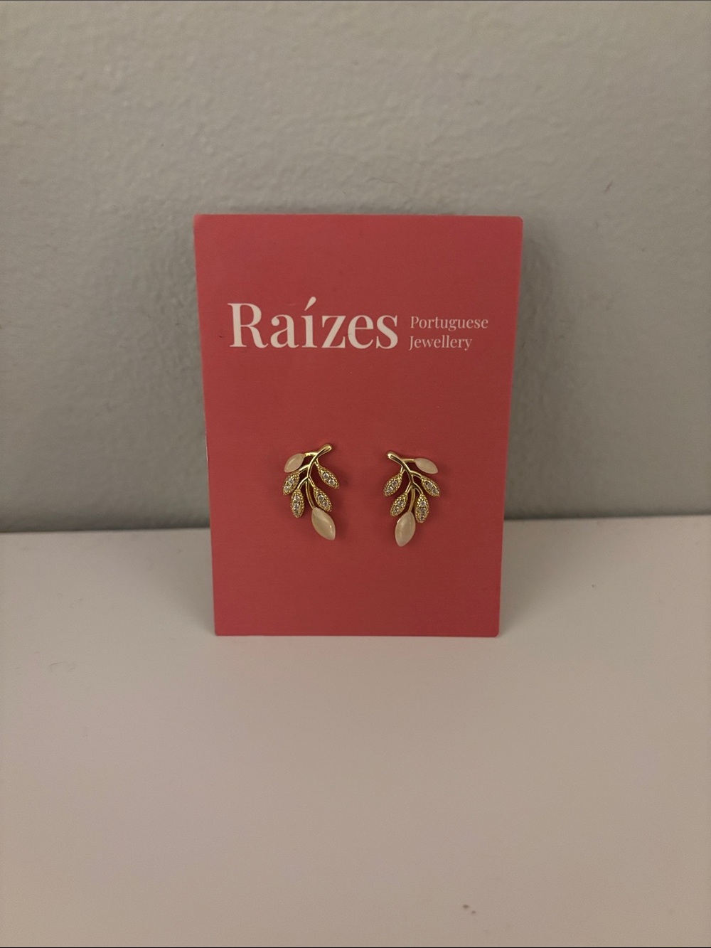 Raizes Portuguese Gold Leaf Drop Earrings